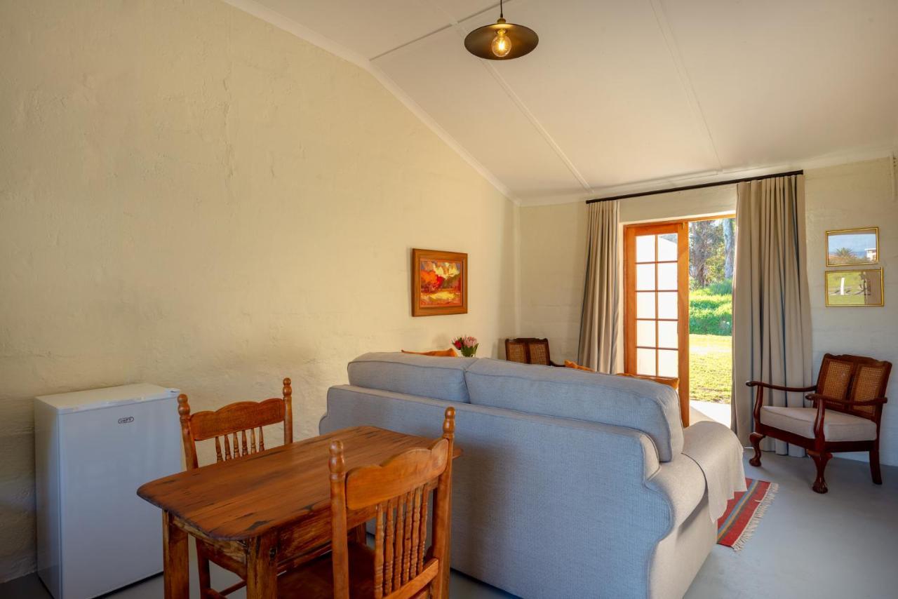 Honeyrock Cottages Kleinmond Exterior photo