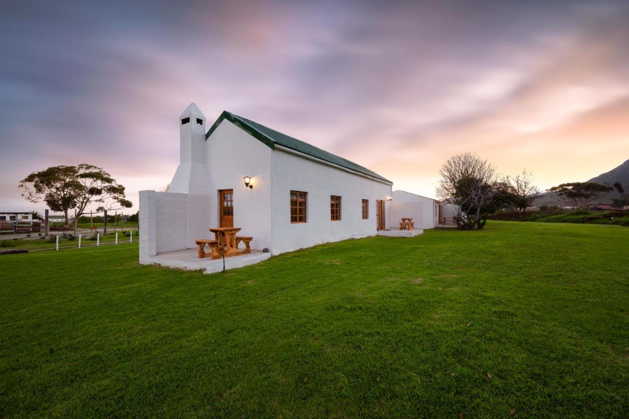 Honeyrock Cottages Kleinmond Exterior photo